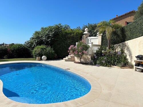 Villa in Cagnes-sur-Mer, Cote d'Azur für 8 Personen mit Swimmingpool