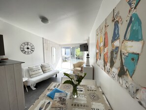 TV - In the heart of La Flotte - House 4 persons- private Patio - Private parking (La Flotte)