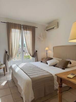 5 habitaciones y caja de seguridad en la habitación 