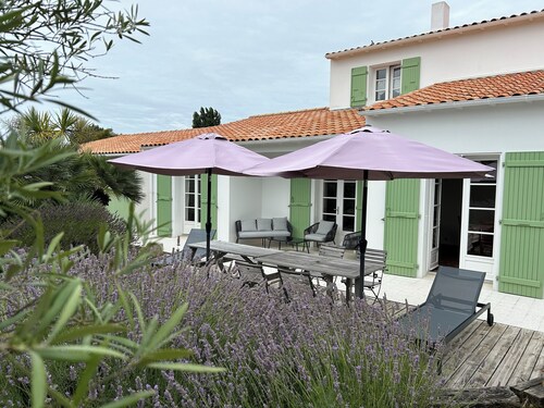 Villa+piscine privée 4 étoiles à l'ILE DE RE, SAINTE MARIE LA NOUE wifi Parking 