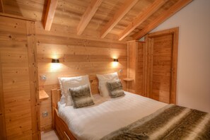 8 Schlafzimmer, Bügeleisen/Bügelbrett, Reisekinderbett, kostenloses WLAN