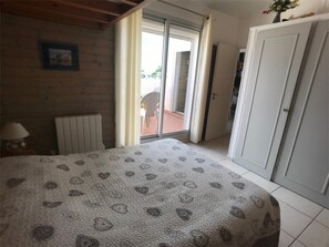 1 bedroom - Cozy T2 Apt, 5 Guests, Terrace, Near Beach, Port Leucate (Port Leucate)