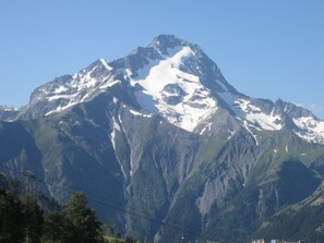 Exterior - Mountain atmosphere guaranteed! (Les Deux-Alpes)