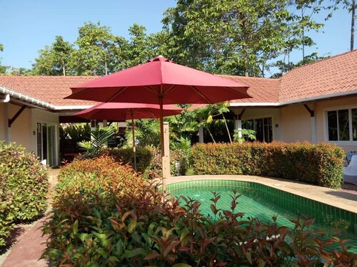 Cozy Villa Cottage L1 close to the sea