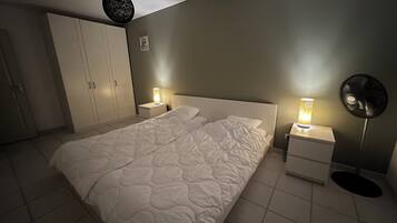 4 chambres, fer et planche Ă repasser, lit parapluie, Wi-Fi