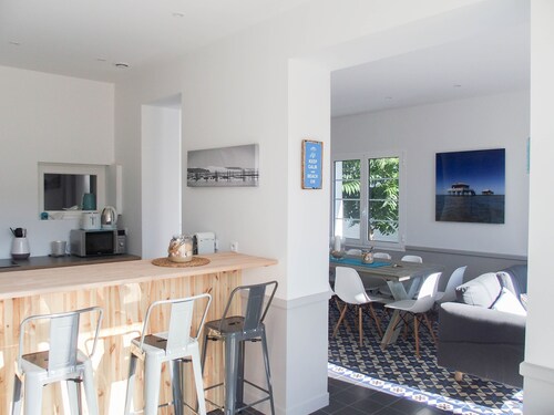 Charming renovated Villa Mimizan beach, the beach within 100 meters!