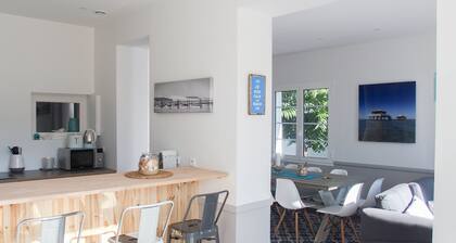 Charming renovated Villa Mimizan beach, the beach within 100 meters!