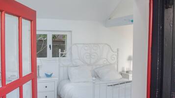 6 chambres, fer et planche Ă repasser, Wi-Fi gratuit, draps fournis