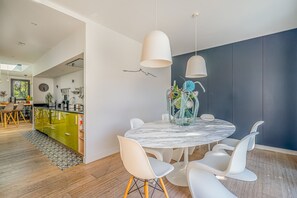 Dining - VILLA Contemporary Pointe Rouge (Marseille)