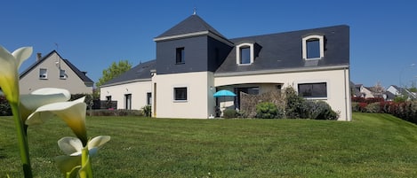 Esterni