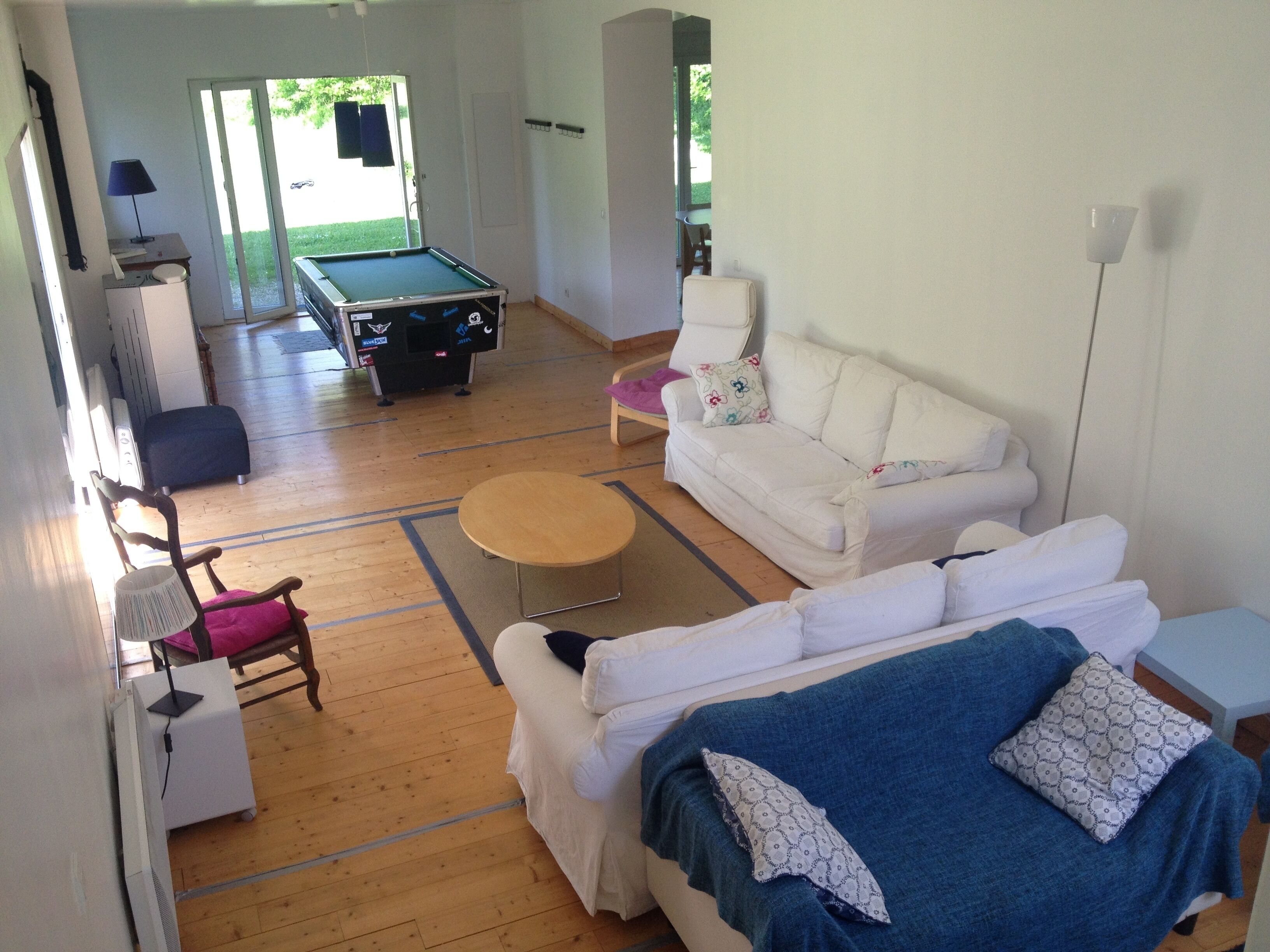 Large bright house, 200m², 5 bedrooms, high comfort, 20min away from ski runs