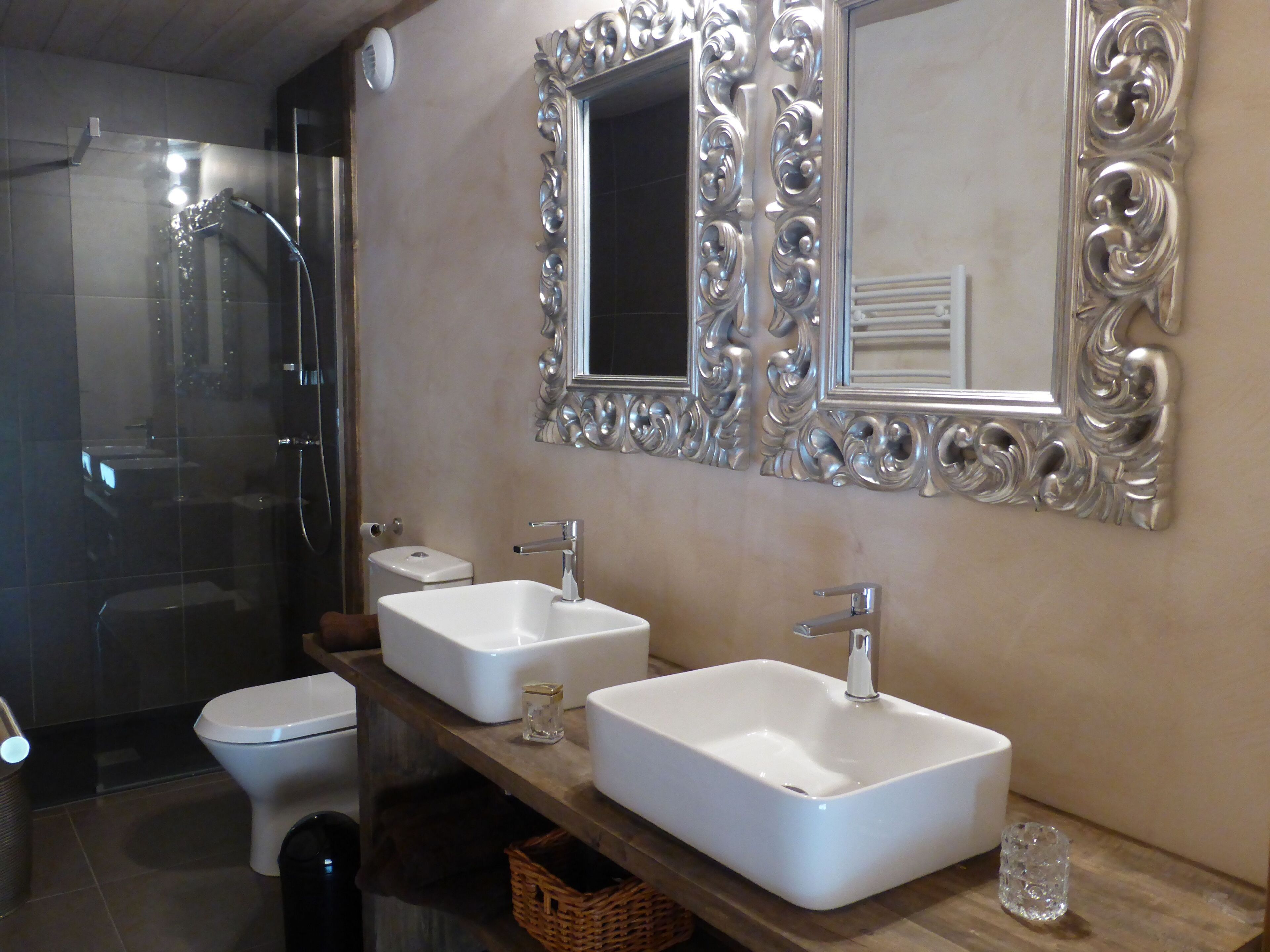 Bathtub, hair dryer, towels, soap