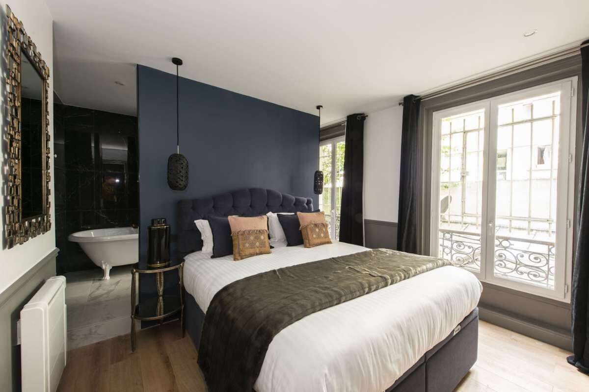 4 soverom, safe på rommet, strykejern/-brett og wi-fi (inkludert)