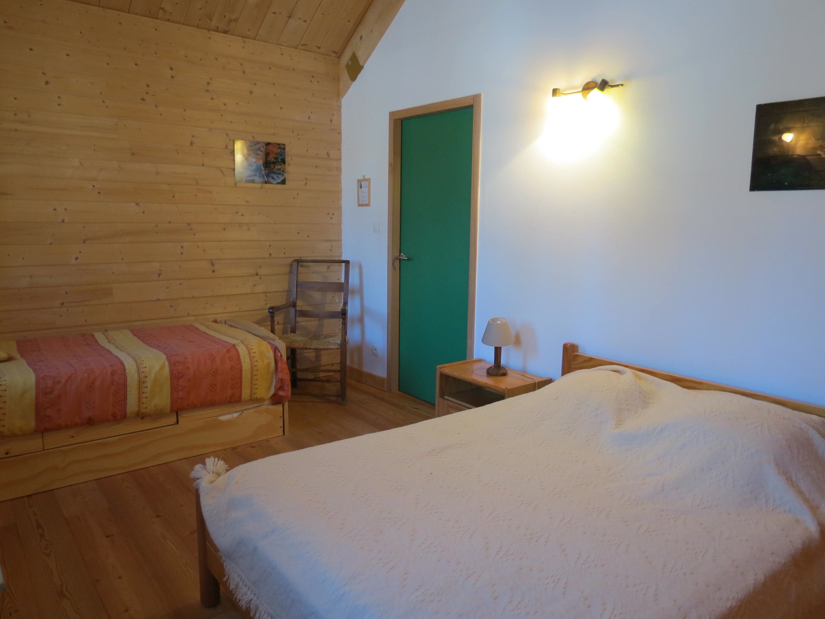 Chalet 6-12 peoples,  South of France, Crots near Embrun Serre Ponçon Lake