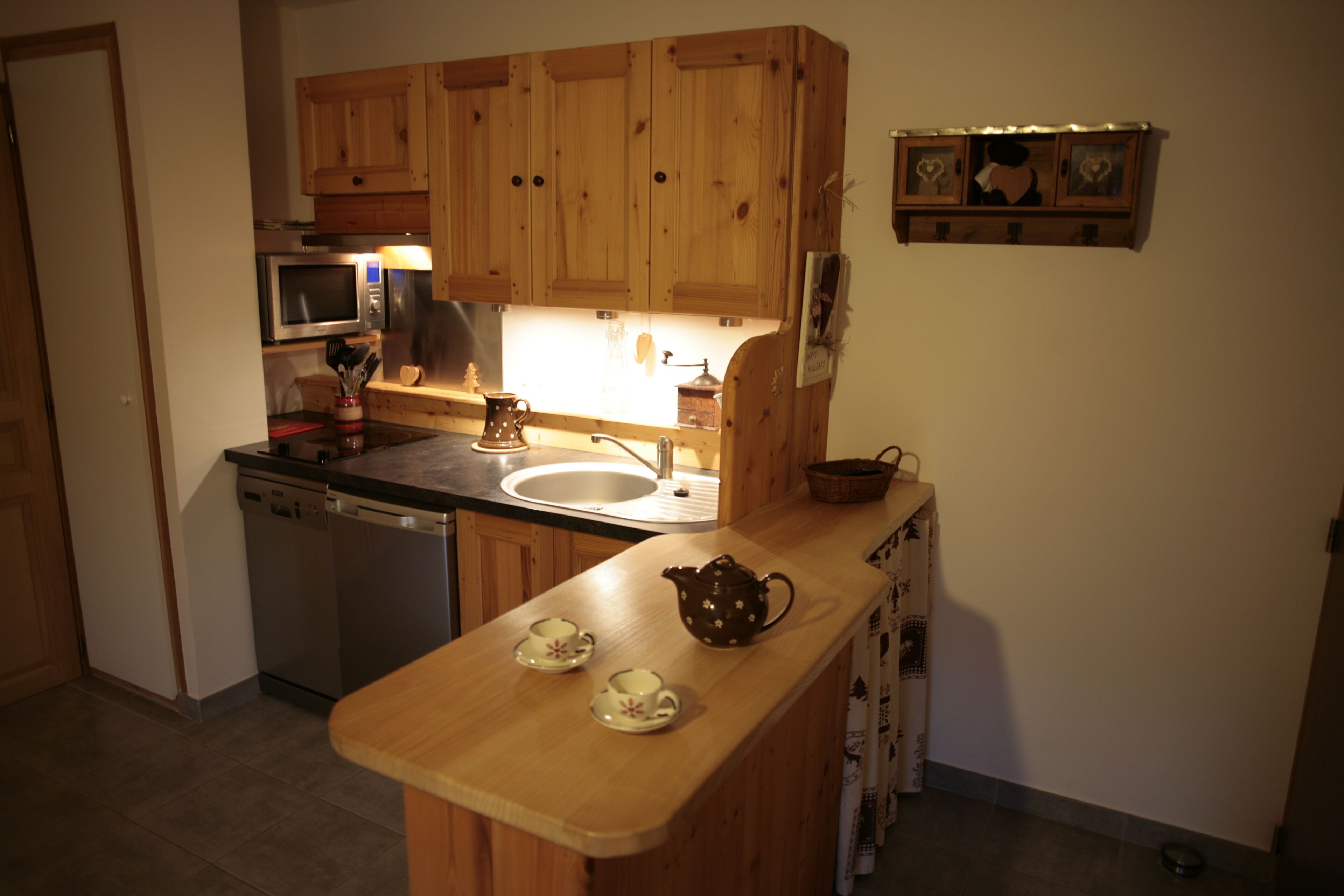 Warm 4-star cocoon in the mountains near Annecy between lake and mountains