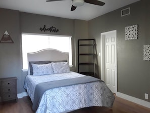 2 bedrooms, iron/ironing board, free WiFi, bed sheets