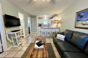 TV a schermo piatto, lettore DVD