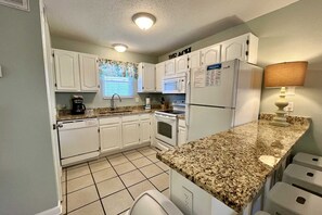 Fridge, microwave, oven, stovetop - New Paint! Sunrise Village 212 a few steps to the sunshine & beach! Outdoor Heated Pool (Gulf Shores)