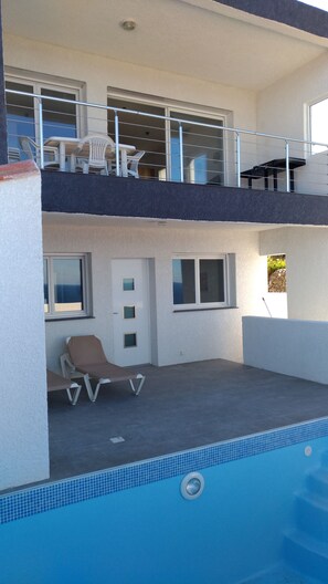 Exterior - Seafront villa private piscIne, clim. terrace (Cerbère)