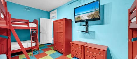 5 chambres, fer et planche à repasser, Wi-Fi gratuit, draps fournis