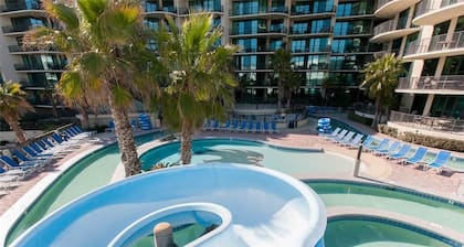 Phoenix on the Bay 1412 by Liquid Life