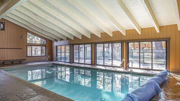 Piscine couverte, piscine chauffée
