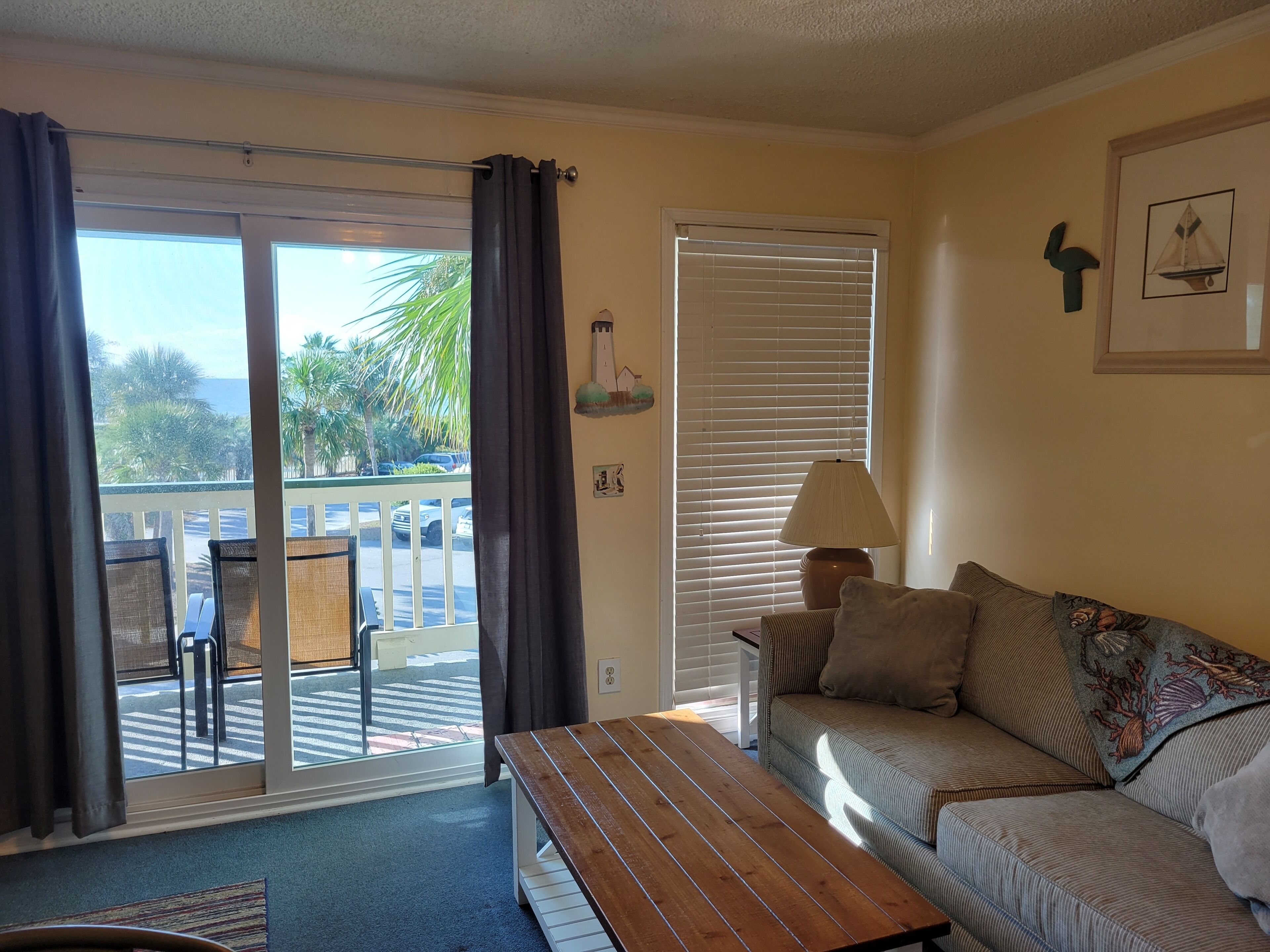 SEA CABIN  2nd floor oceanfront condo steps from beach,  pool and fishing pier