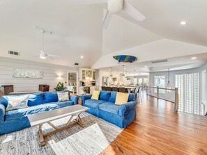 Flat-screen TV, fireplace, DVD player, foosball