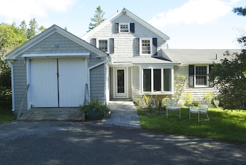 Front entrance to house