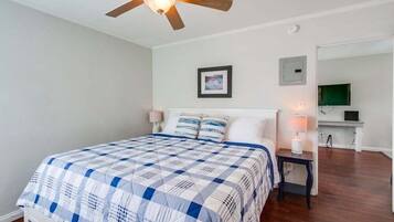1 habitación, tabla de planchar con plancha, internet y ropa de cama