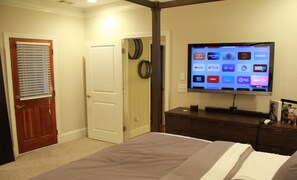 3 chambres, fer et planche à repasser, Wi-Fi gratuit, draps fournis