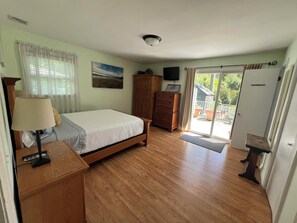 1 bedroom, iron/ironing board, free WiFi, bed sheets - Prime U.S. Open Rental--2 miles from Shinnecock Hills Golf Club–3 Bedroom (Southampton)