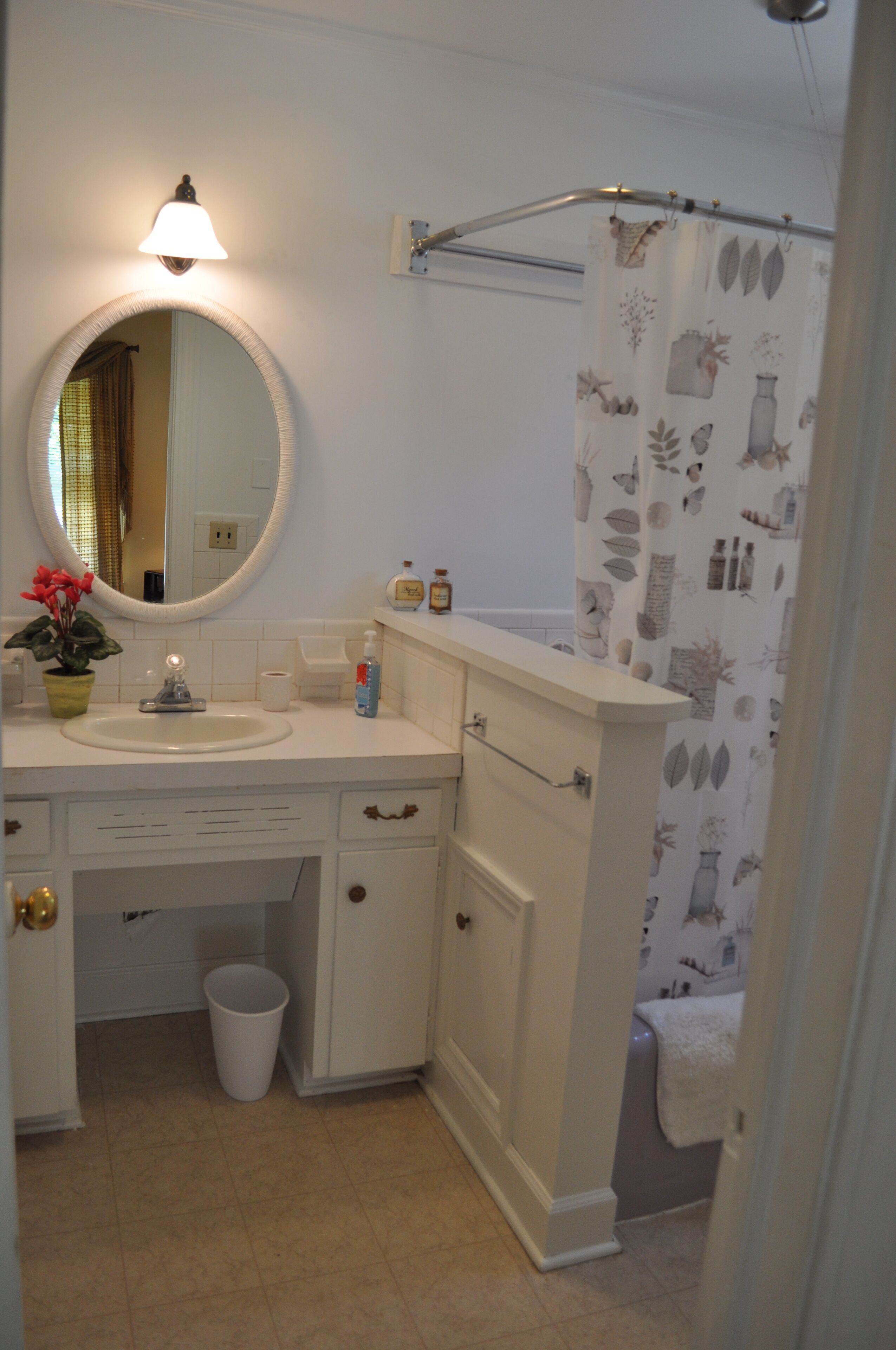 Yadkin Valley has the same viticulture stamp as NAPA.  Canoes and Kayaks!!