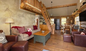 TV, fireplace, video games, DVD player - Big Sky Vacation Rentals: 15 Rustic Ridge (Big Sky)