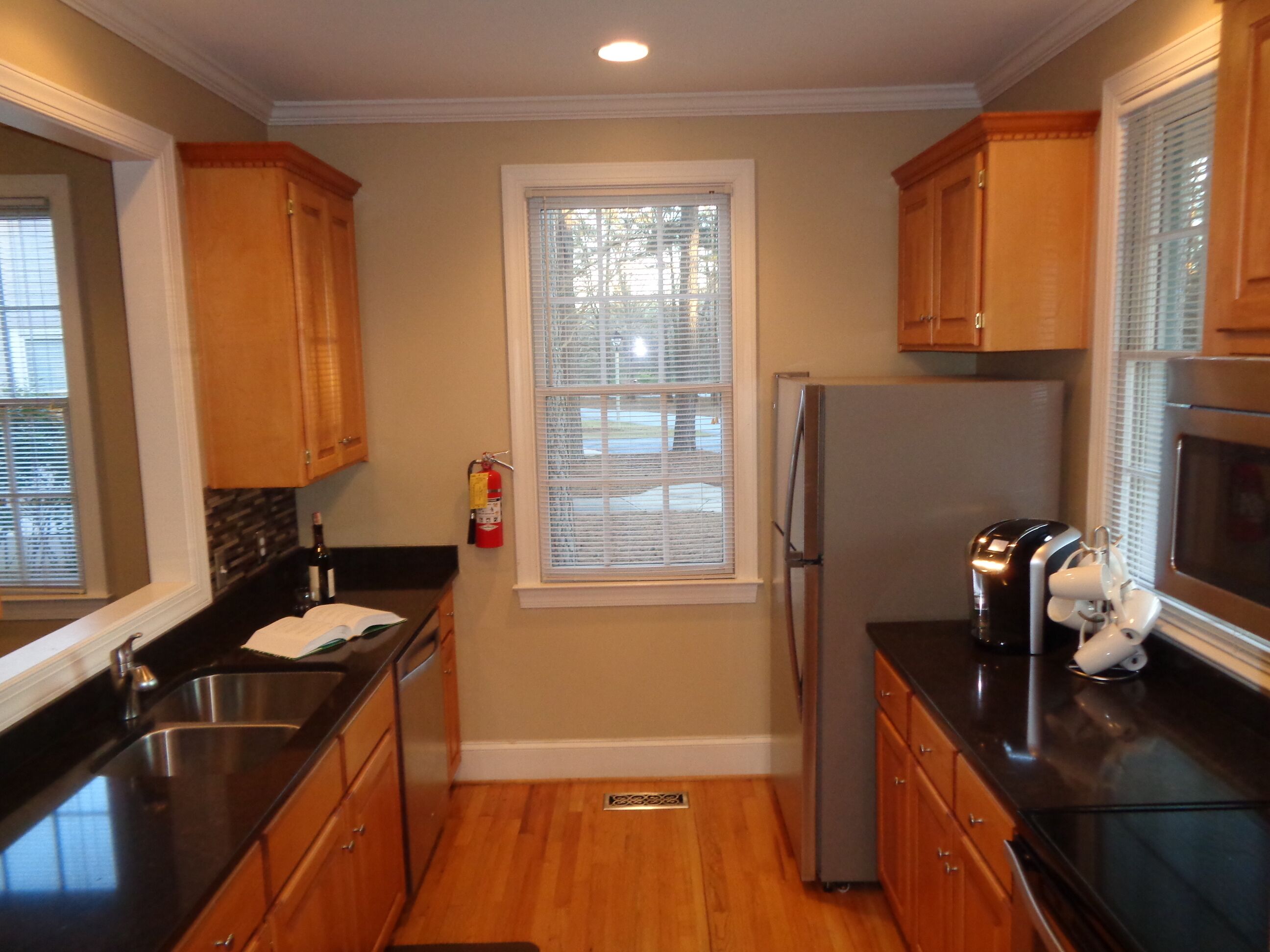 REYNOLDS GOLF COTTAGE/GREAT WATERS LOCATED ON #8 FAIRWAY WITH GOLF VIEW