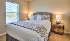 2 chambres, fer et planche à repasser, accès Internet, draps fournis