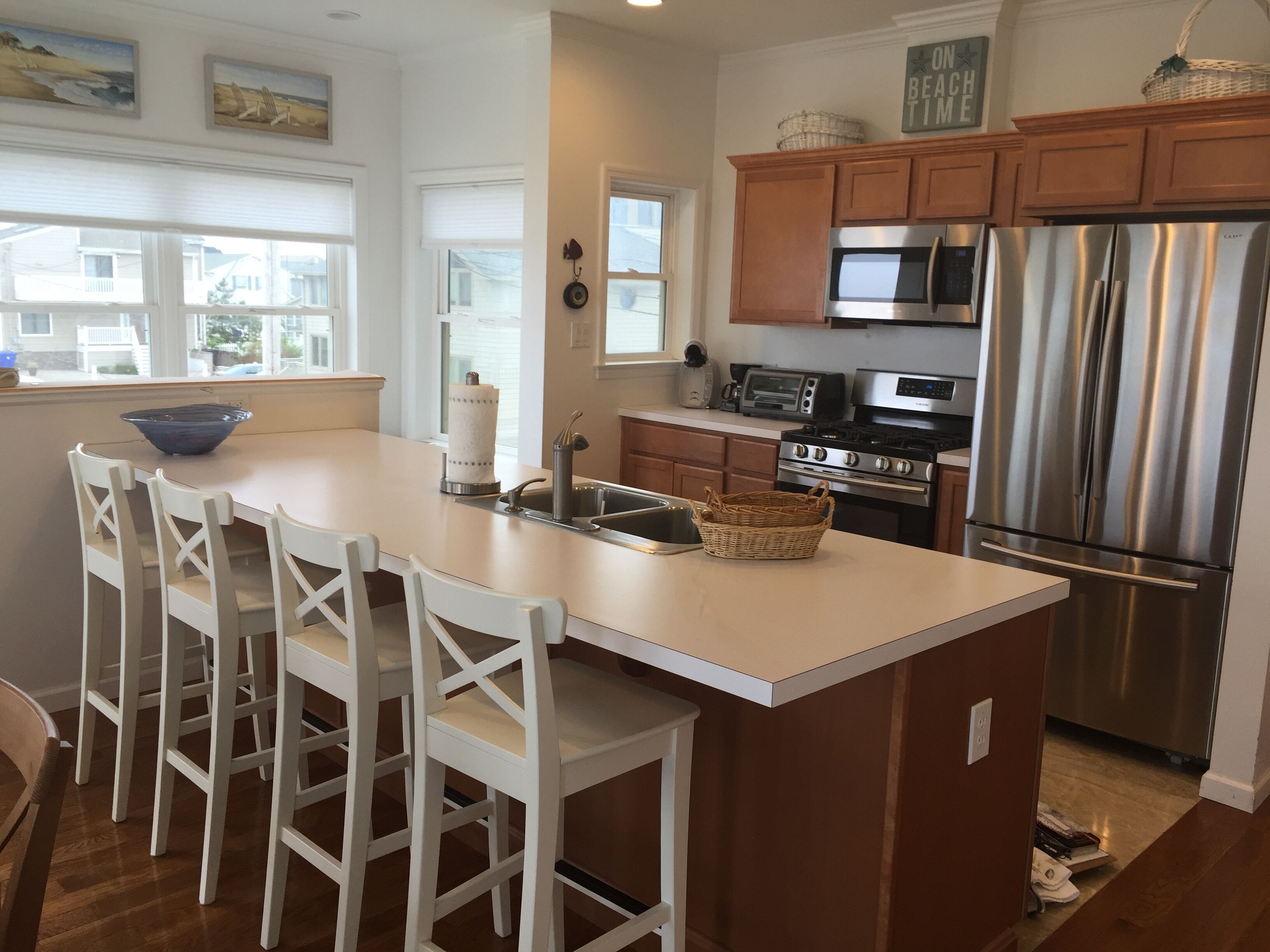 Normandy Beach Ocean Front Home. Sleeps 11. Perfect for Families' Vacay