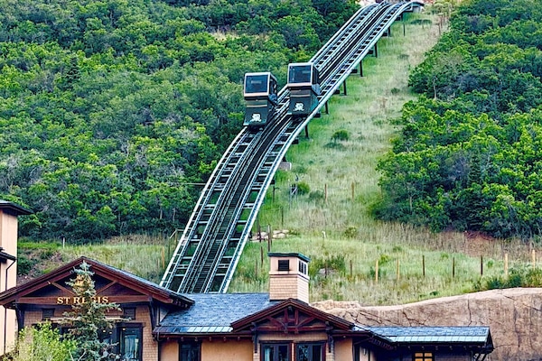 St Regis Hotel. From the base of Deer Valley. Take the funicular up to lobby