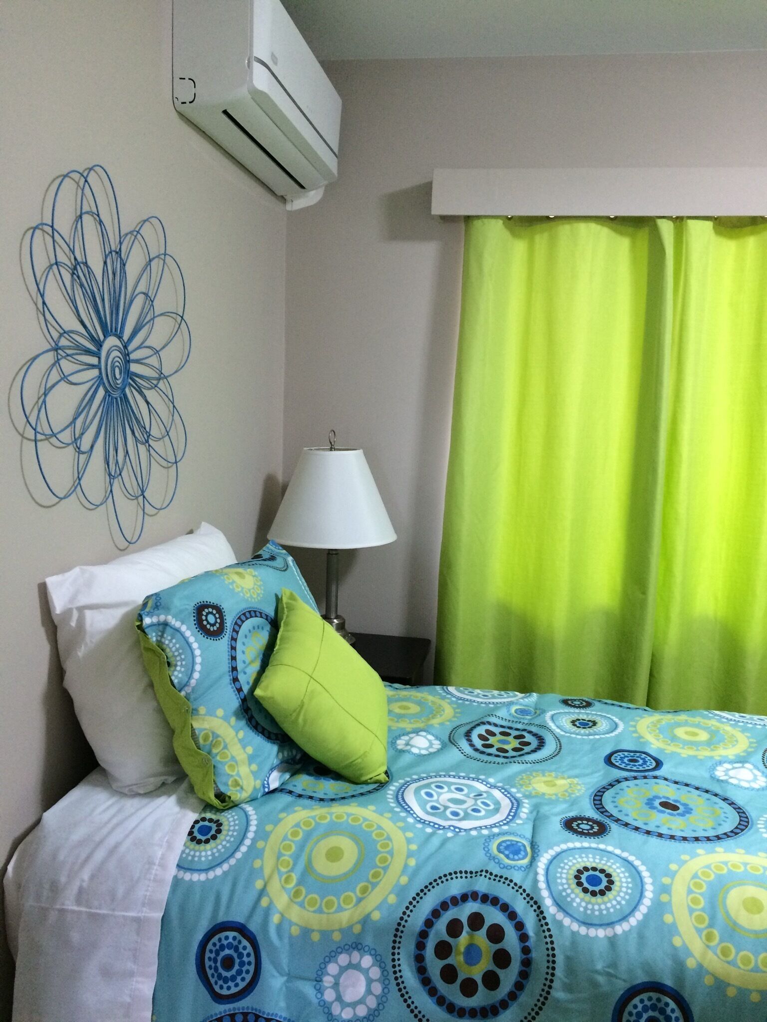 The living room house at Dirty Linen Vineyard