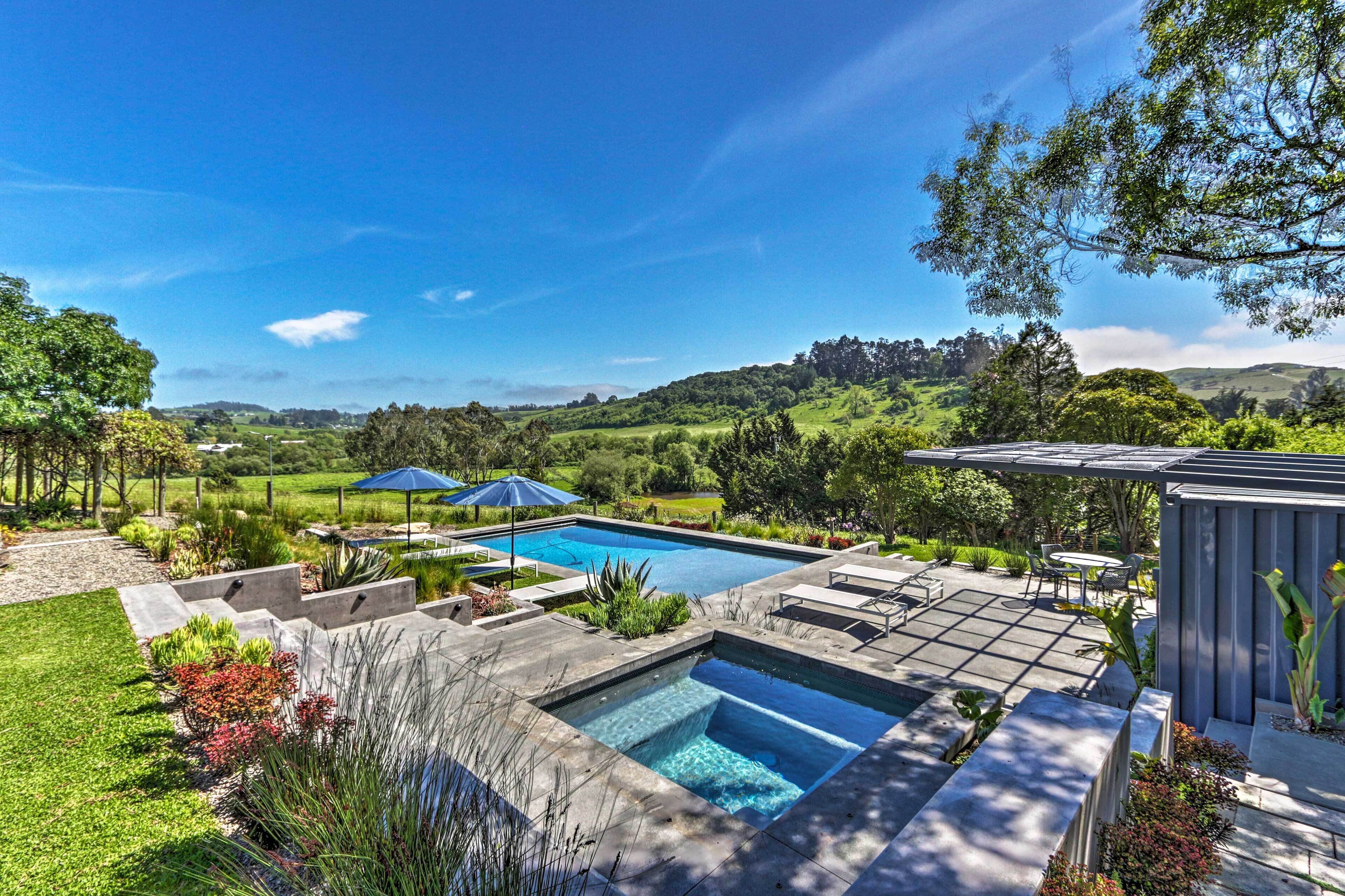Stunning West Sonoma Retreat with Pool, Views, Remote Work/Long Term