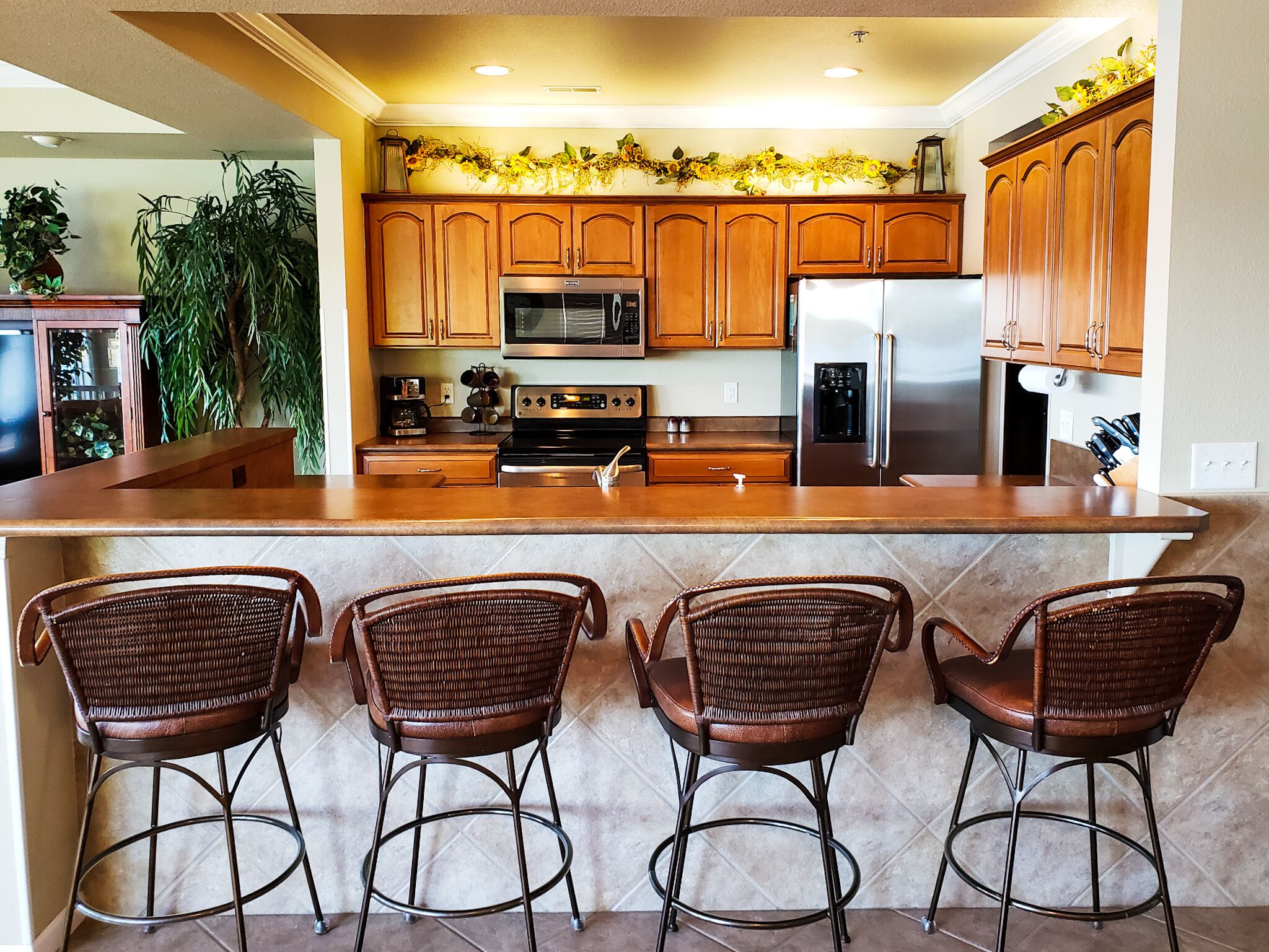 Palisades Point- Sanctuary of Seclusion! High-end Condo with Million Dollar View