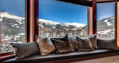 Stunning Views, Steps to Lift, Hot Tub, Garage