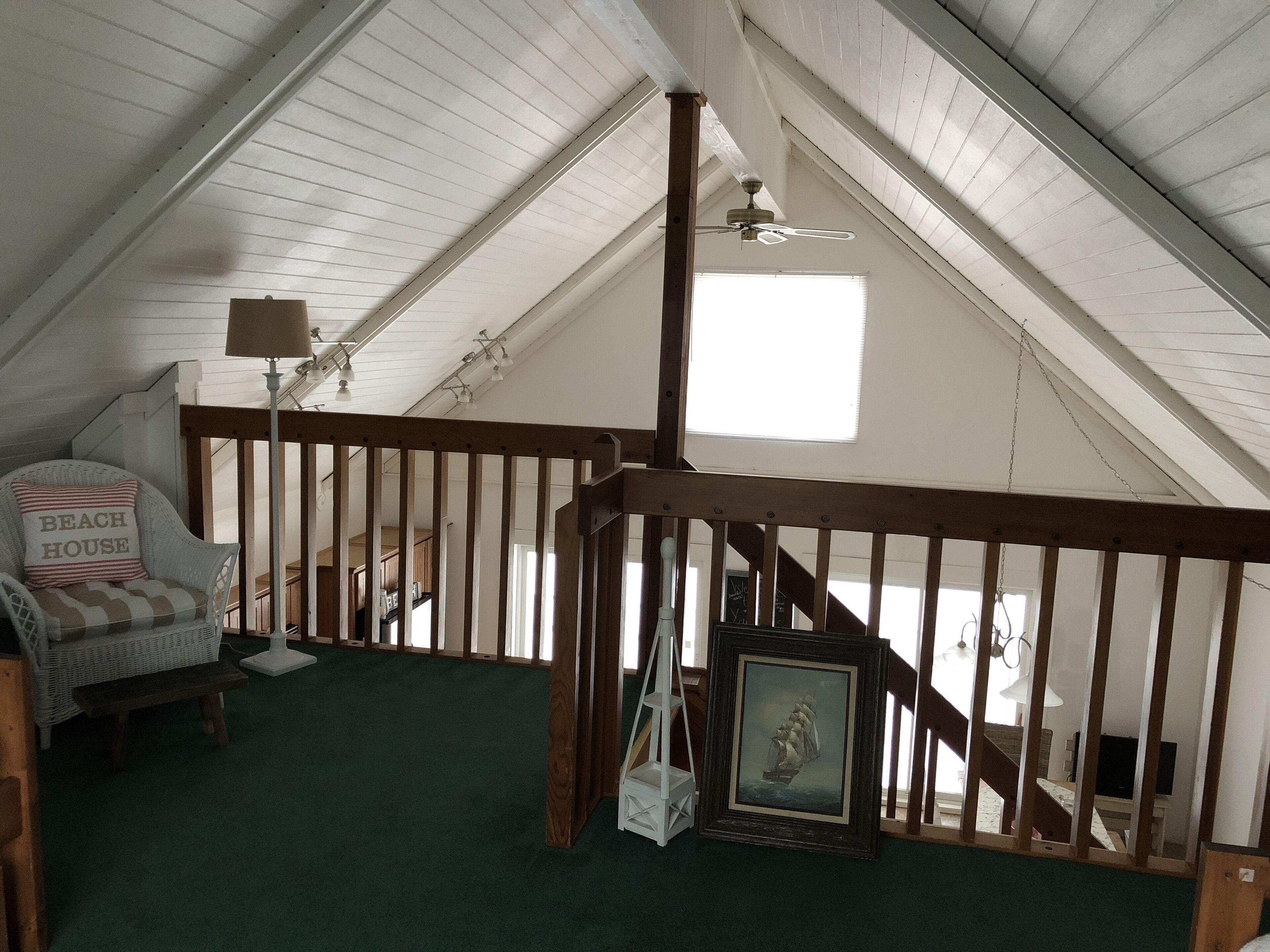 Keeler Lake retreat with private beach!