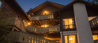 Alpine Riverside Retreat Downtown Helen