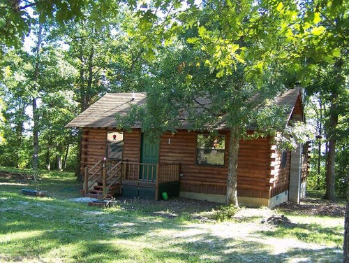 Peaceful Log Cabin near the Buffalo National River