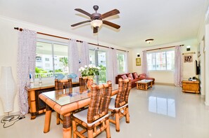 Smart-TV, DVD-Player