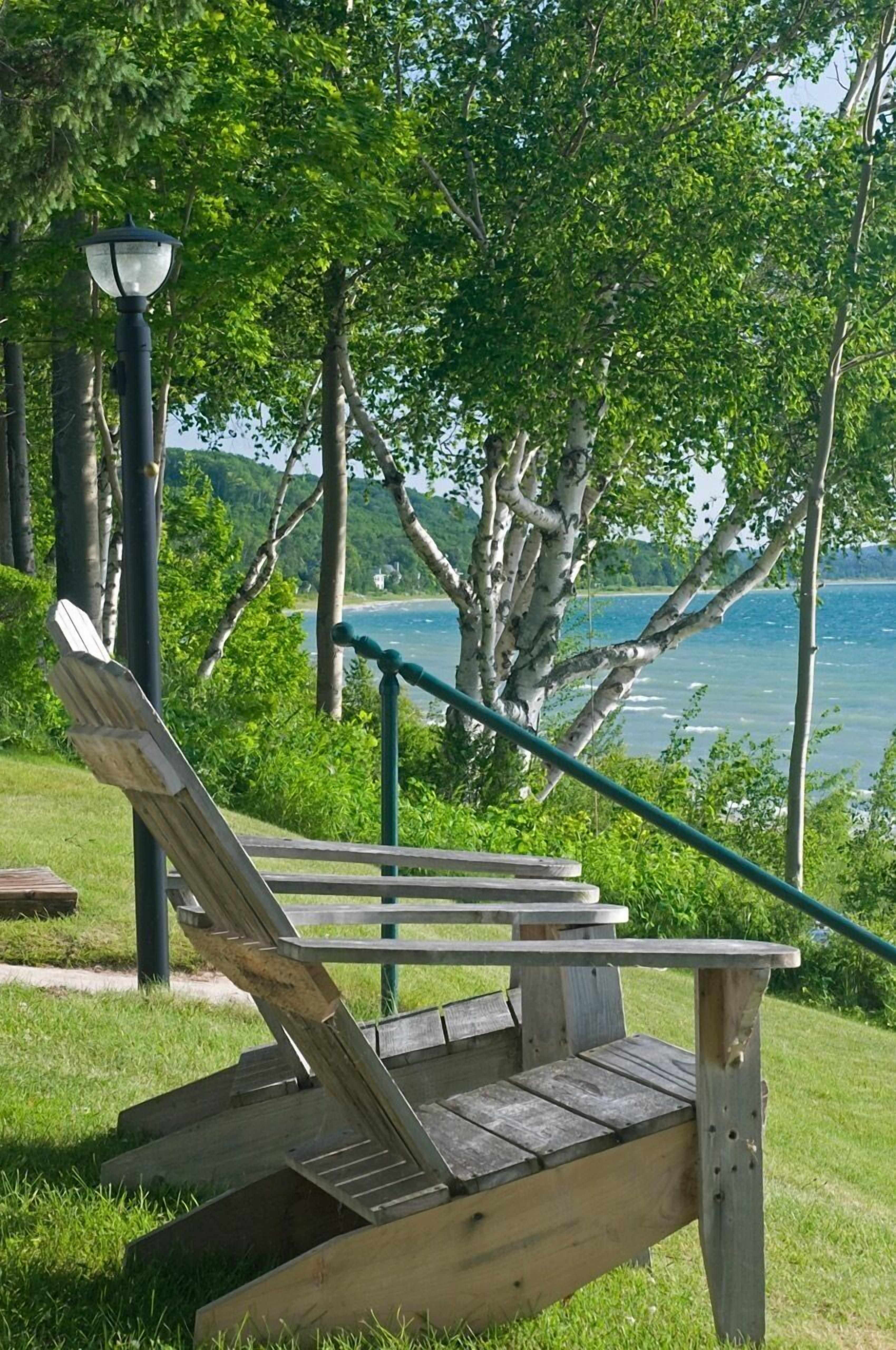 JOLLI-LODGE~Beach Resort in Leland