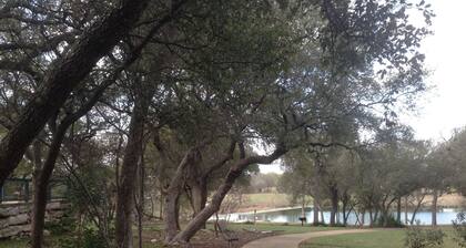 DESCUENTOS DE ÚLTIMO MINUTO Disfrute de la comunidad de SUN CITY Resort cerca de AUST