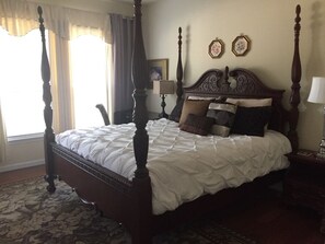 2 Schlafzimmer, Schreibtisch, Bügeleisen/Bügelbrett, kostenloses WLAN