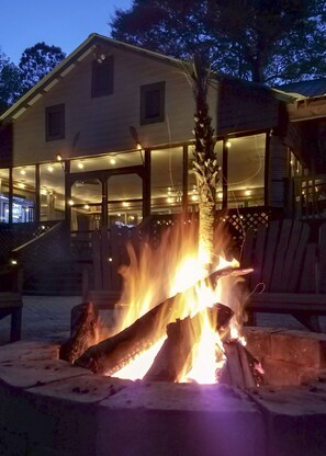 Property grounds - River Front, Fishing, Kayaking, Boating, Tubing on the Edisto River (Ridgeville)